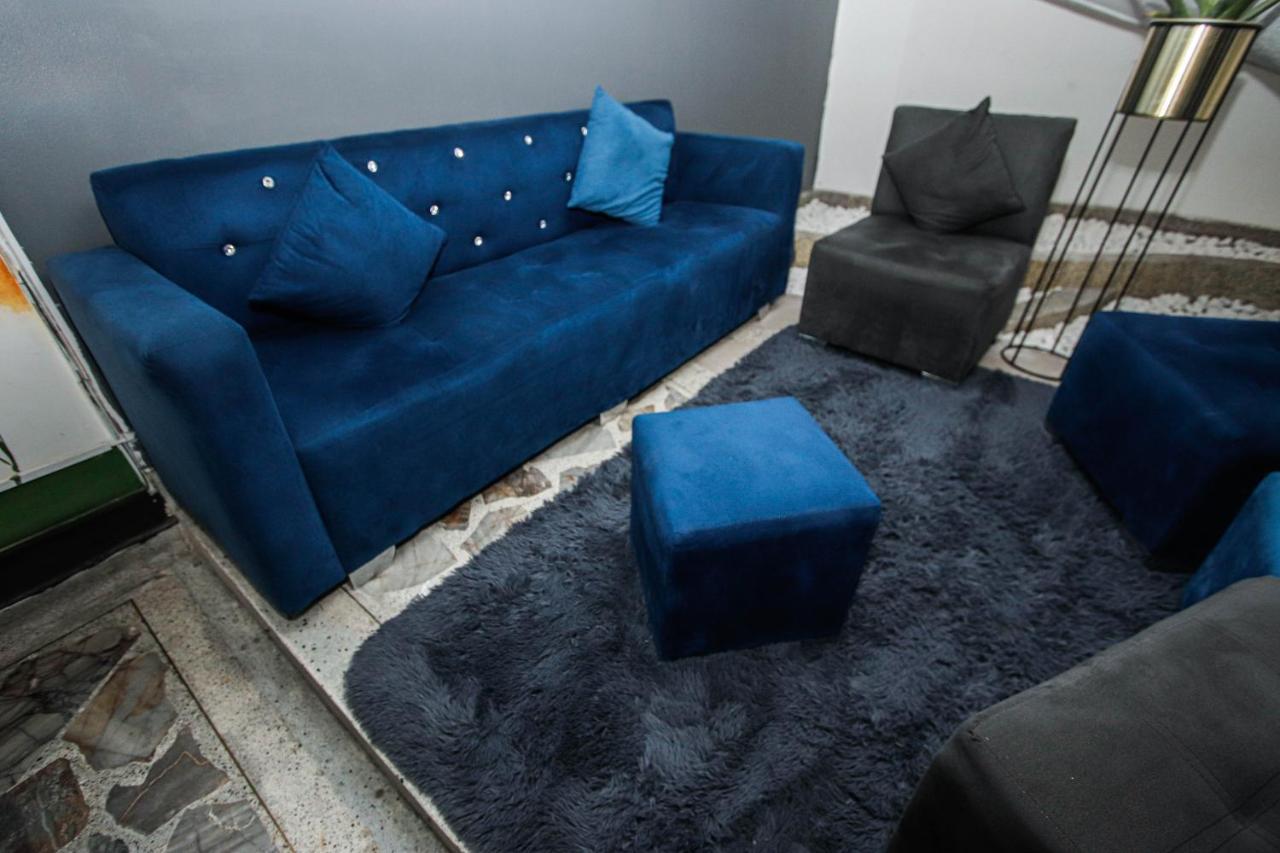 Aw Hotel Urban 80 Медельин Экстерьер фото