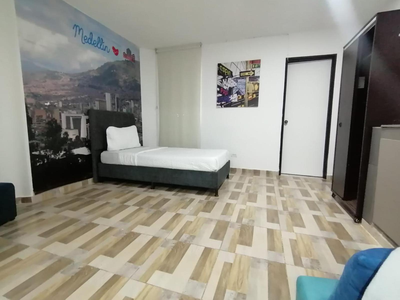 Aw Hotel Urban 80 Медельин Экстерьер фото